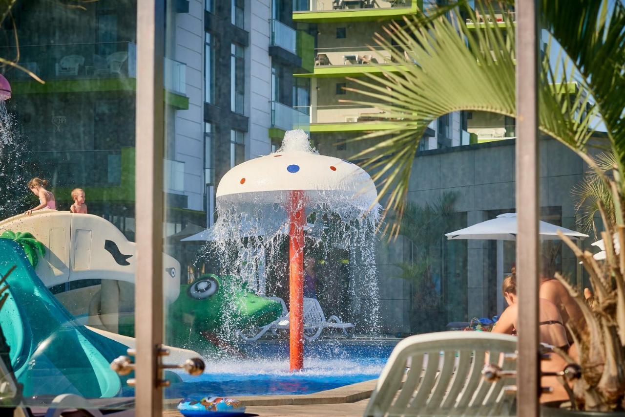 Sole Aparthotel Pool & Spa Mamaia Nord Нэводари Экстерьер фото