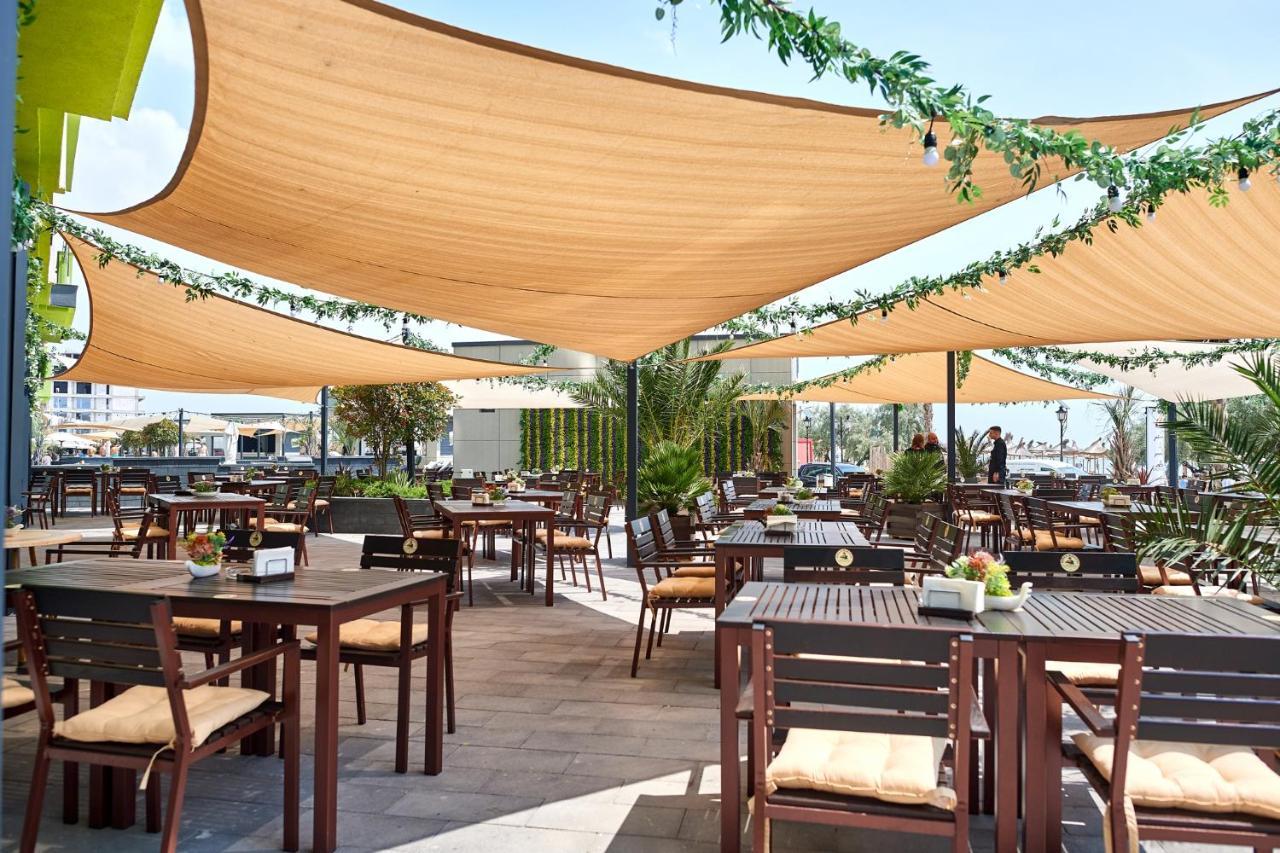 Sole Aparthotel Pool & Spa Mamaia Nord Нэводари Экстерьер фото